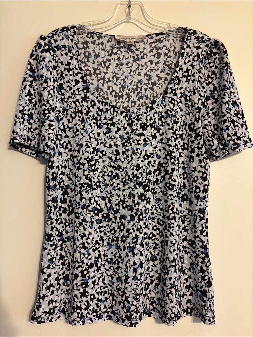 Catherine Malandrino Light Blue and Black Floral Scoop Neck Tee Like new-Medium